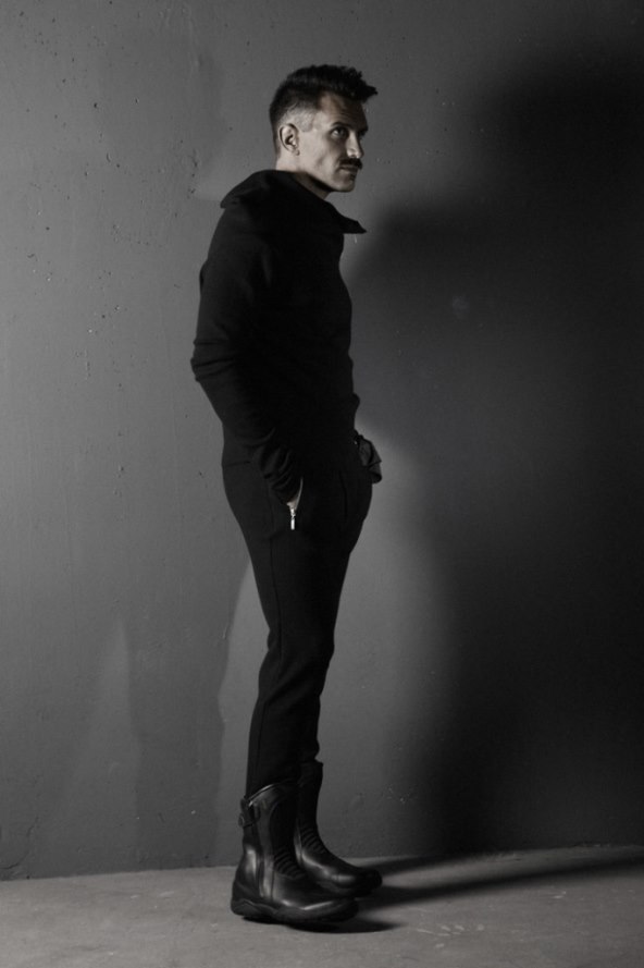 Redatelj i glumac Miran Kurspahić u ulozi modela 