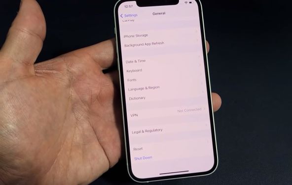 Apple iPhone 12 (6).jpg