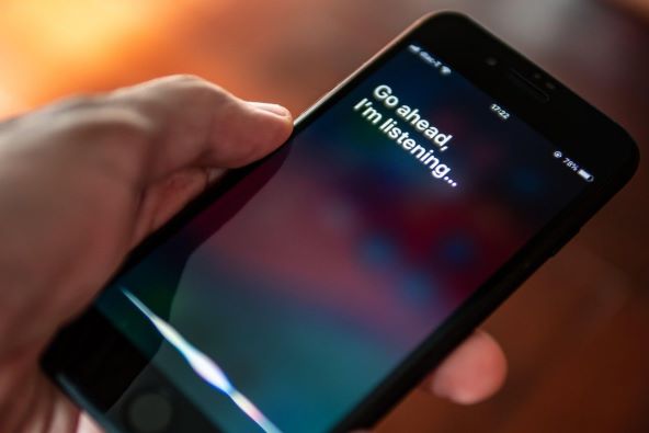 Apple Siri (2).jpg