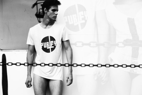 Seksi djevojke nose dizajn Mirande Viđak 