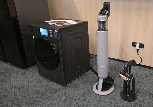 Samsung perilica rublja, usisavač.jpg