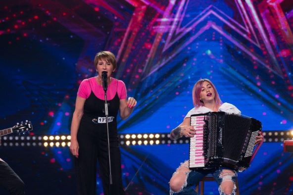Lidija i Stela Rade