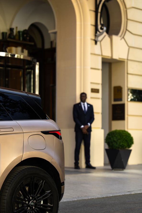 RR_EVOQUE_24MY_06_CORINTHIAN_BRONZE_201023.jpg