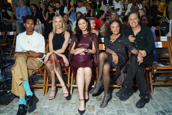 wendi deng