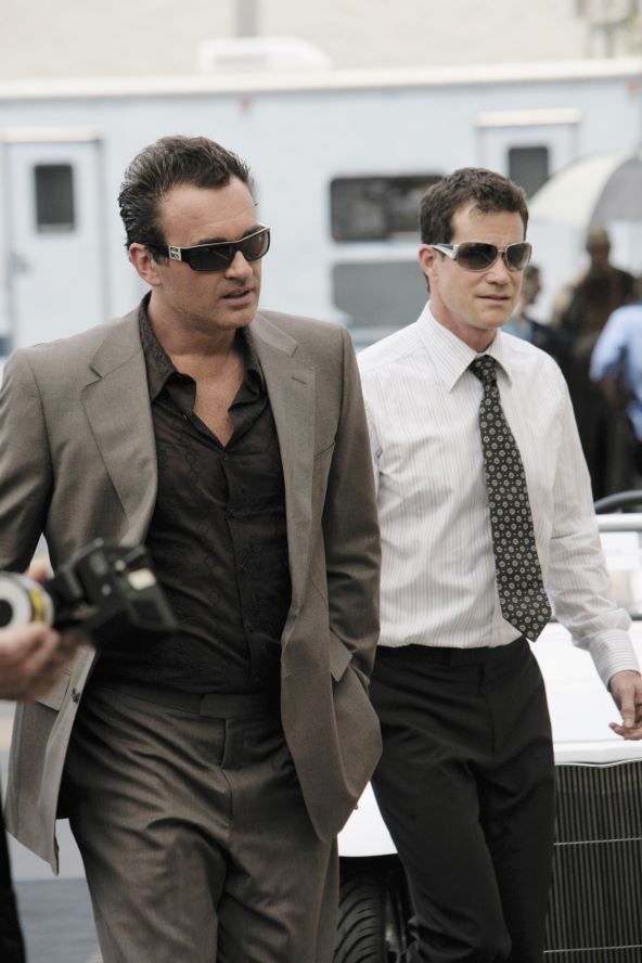 Julian McMahon, Dylan Walsh