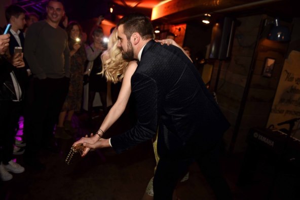 Bila je to večer 2Cellosa, ali svi su gledali Jelenu i Tamaru