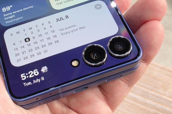 Samsung Galaxy Z Flip7 (4).jpg