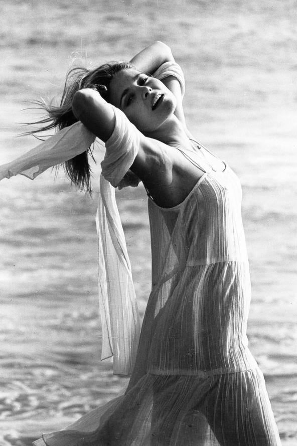 Priscilla Barnes
