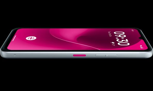 T Phone 3 (4).jpg