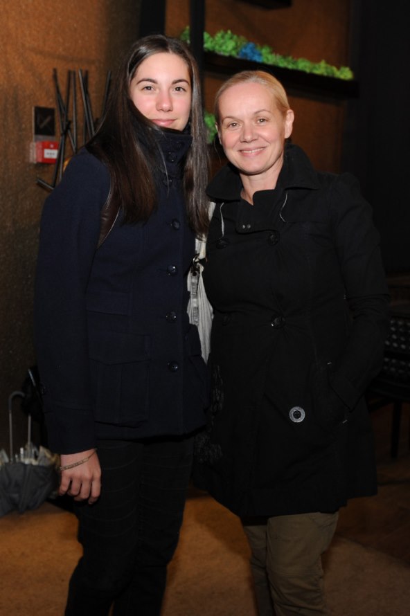 Yaya s kćerkicom Lucijom pratila revije