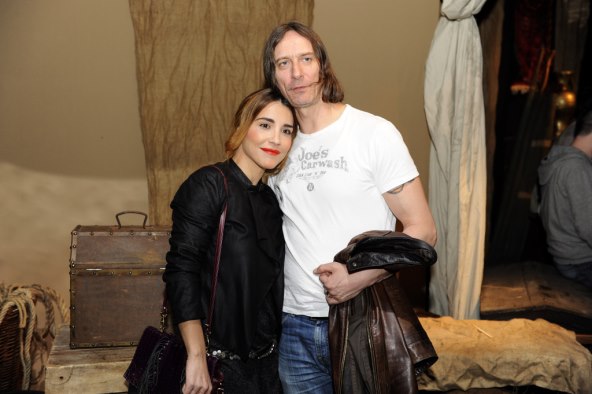 Filip Juričić u kinu s kolegicom Ornelom Višticom 