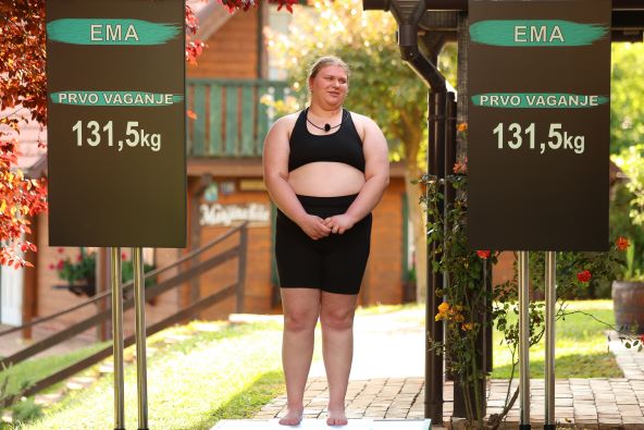 Ema_prvo vaganje.jpg