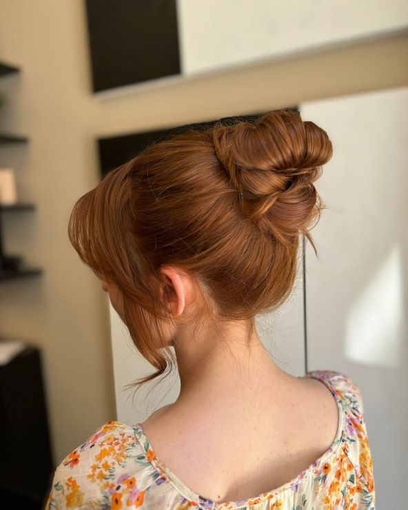 Twisted bun.#davorhairandsoul #fashion #styles #haironpoint #instagram #instagood #instadaily #z.jpg