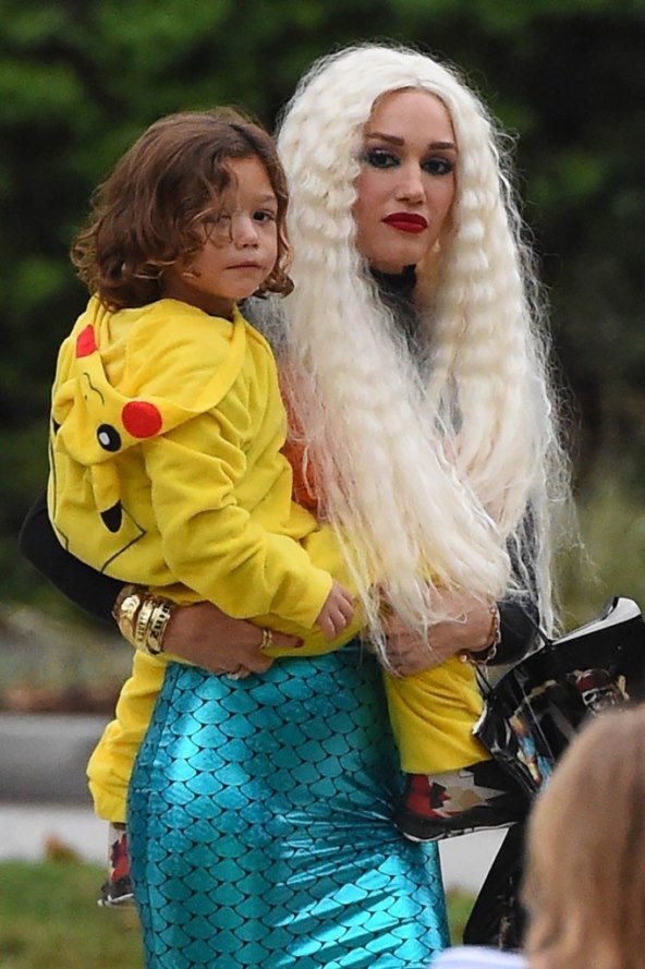 NI ONA GA NE SKRIVA Pjevačica se pohvalila trbuščićem