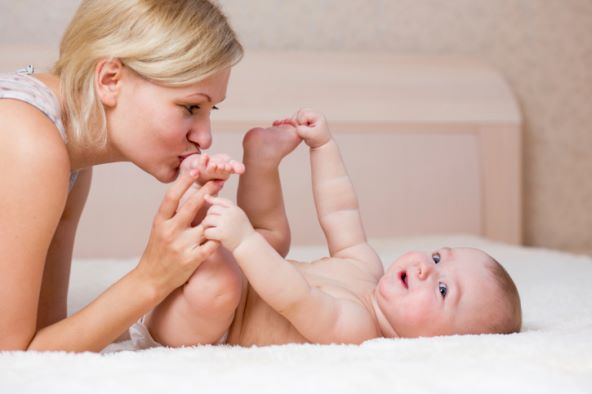 Zašto ponekad poželite ugristi i pojesti svoju bebu?