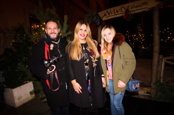 Miran Kurspahić ne odvaja se od svoje zgodne djevojke Nine Mije Čikeš