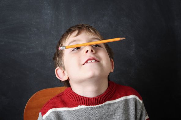 8 loših prkosnih ponašanja djece koja su znak inteligencije