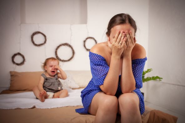 mama i stres - što napraviti kada beba ne prestaje plakati