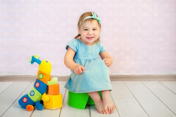 dob u kojoj dijete ima kontrolu nad mjehurom i možete početi s odvikavanjem od pelena