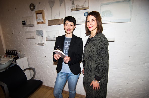 Poznate glumice pokazale nove blagdanske frizure