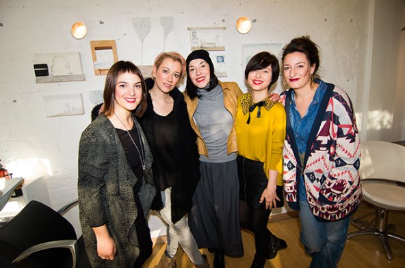 Poznate glumice pokazale nove blagdanske frizure