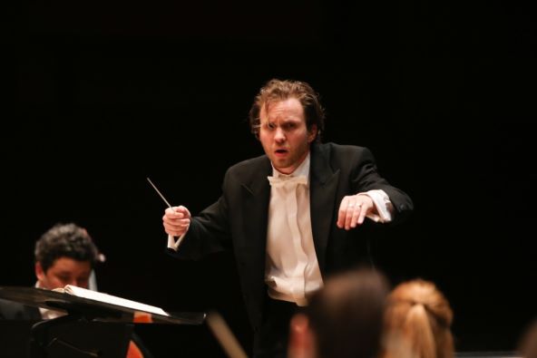musorgski-rocks-epski-glazbeni-dvoboj-filharmonije-i-rock-banda-u-off-ciklusu-lisinskog