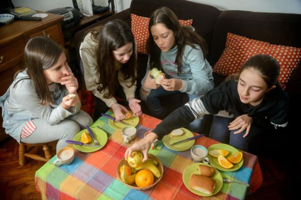 unicef-upozorava-losa-prehrana-prijeti-zdravlju-djece-diljem-svijeta
