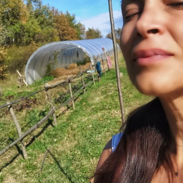 ivana-banfic-najdraze-mi-je-pojesti-hranu-koju-sam-sama-uzgojila-ibee-cooking-show-ekoloska-hrana-video-foto