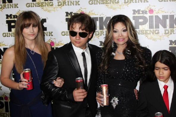 Zašto je Michael Jackson imao djecu d Debbie Rowe?