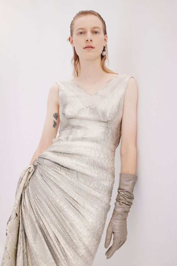 Nakit i make up detalji Fendi haute couture 2023