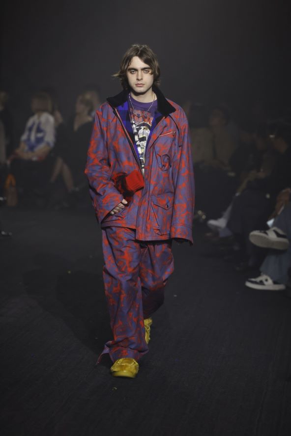Burberry modna revija Danile Lee debi