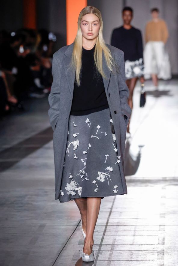 Prada modna revija tjedan mode Milano jesen 2023