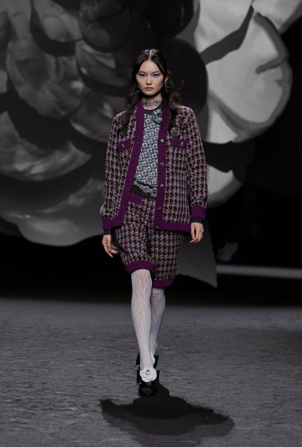 Tartan i karirani uzorci modni trend za blagdane 2023