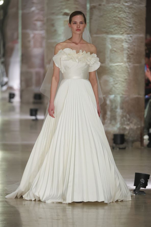 30 vjenčanica Elie Saab revija održana na Tjednu vjenčane mode u Barceloni
