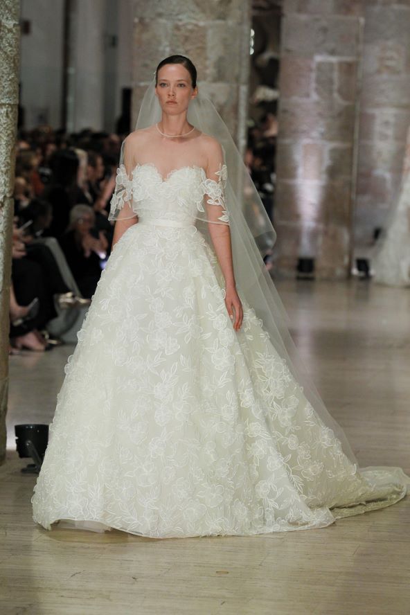 30 vjenčanica Elie Saab revija održana na Tjednu vjenčane mode u Barceloni
