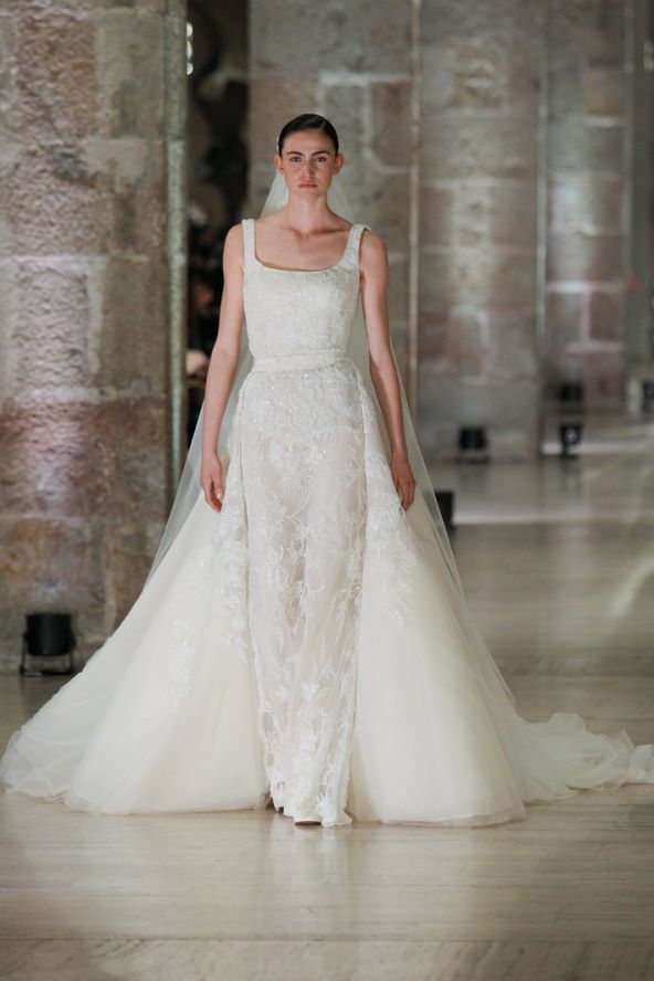 30 vjenčanica Elie Saab revija održana na Tjednu vjenčane mode u Barceloni