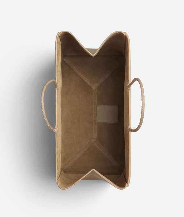 Bottega Veneta Brown Bag torba kao papirnata vrećica