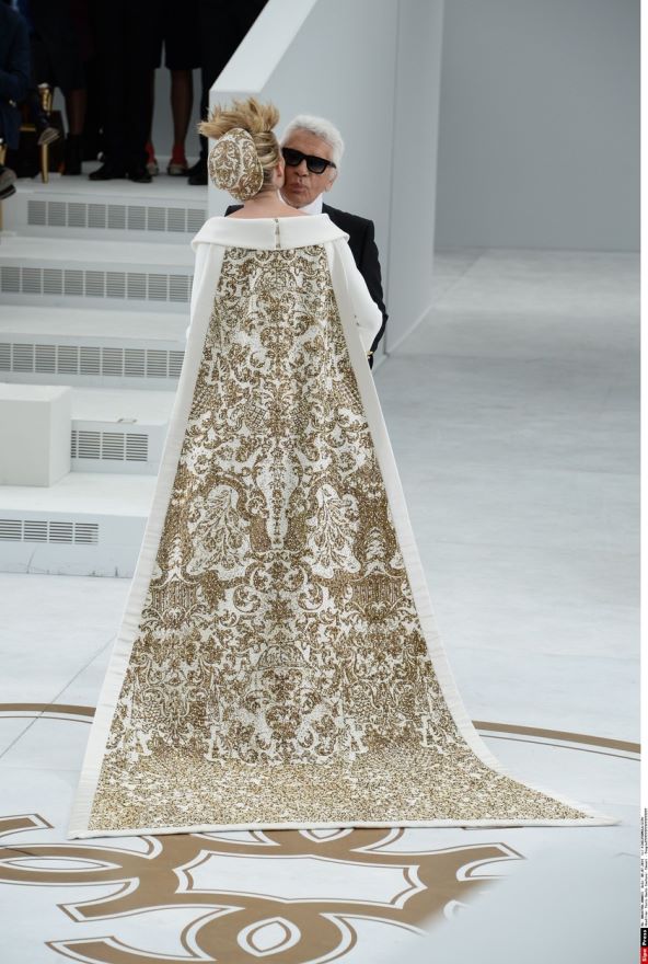 Vjenčanice Karl Lagerfeld za Chanel kroz desetljeća