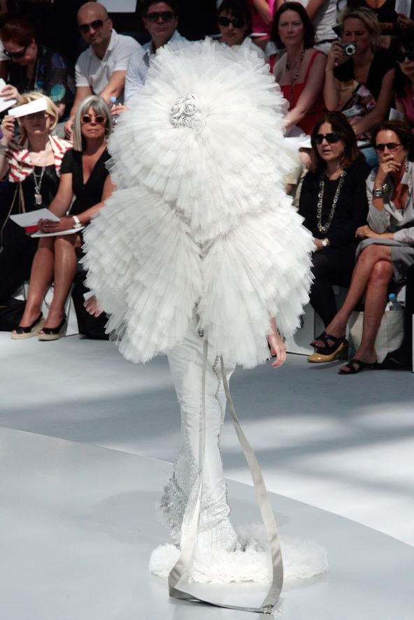 Vjenčanice Karl Lagerfeld za Chanel kroz desetljeća