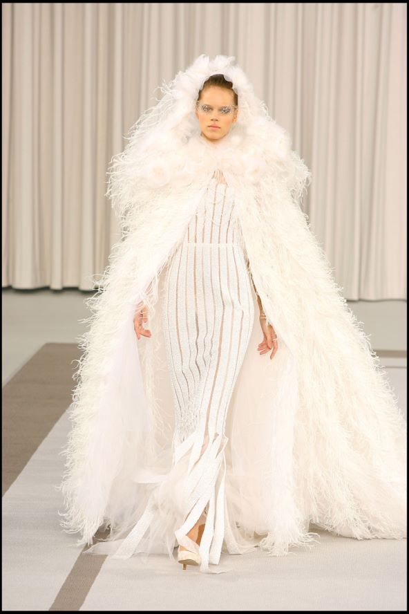 Met Gala 2023 oduševili vintage modeli Karla Lagerfelda