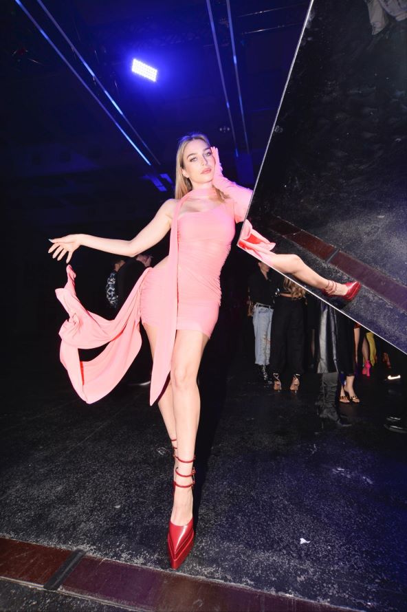 Predstavljena kolekcija H&M i Mugler
