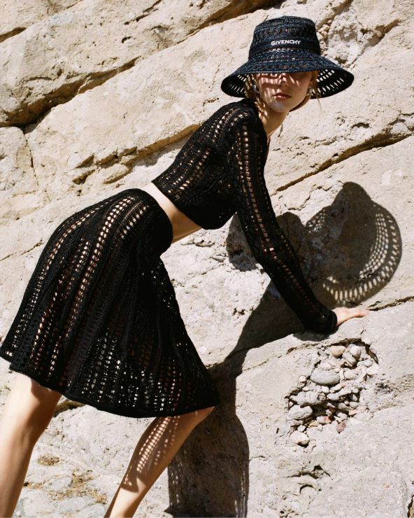 Givenchy kolekcija odjeće i modnih detalja za plažu 2023