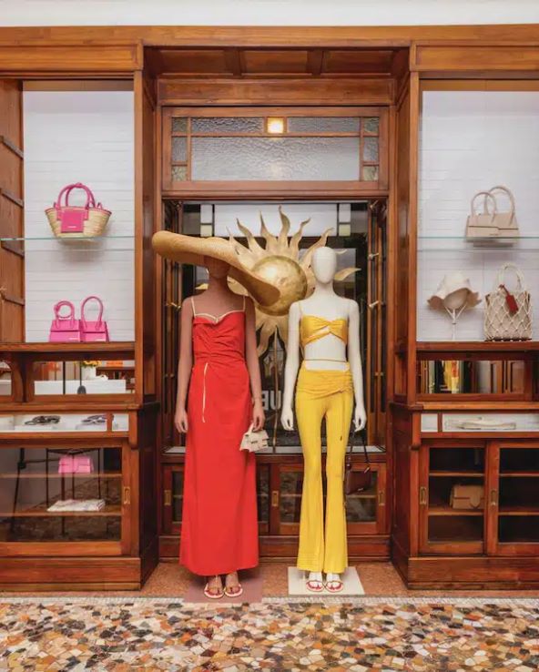 Jacquemus pop up butik na jezeru Como