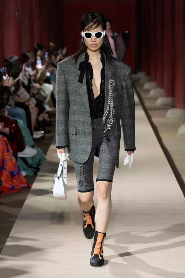 Gucci Cruise kolekcija 2024 predstavljena revijom u Seulu