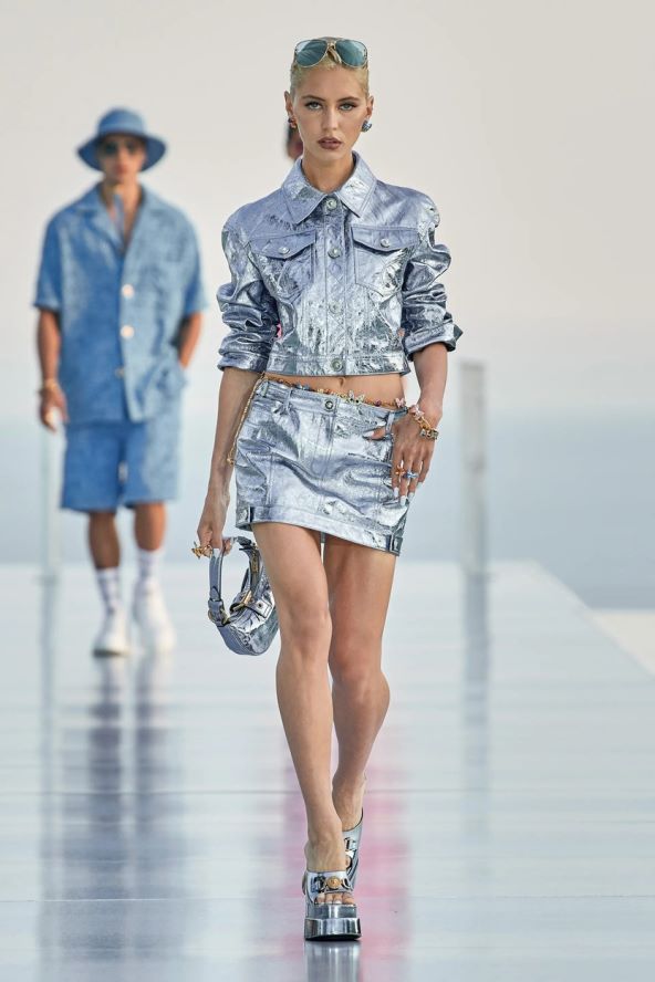 Dua Lipa i Versace modna kolekcija revija u Cannesu