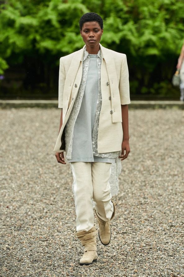 Louis Vuitton predstavio cruise 2024 kolekciju na jezeru Maggiore