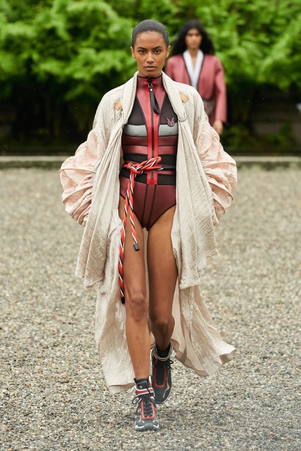 Louis Vuitton predstavio cruise 2024 kolekciju na jezeru Maggiore