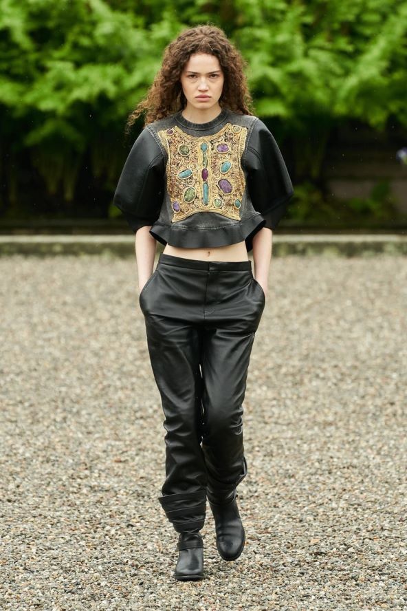 Louis Vuitton predstavio cruise 2024 kolekciju na jezeru Maggiore