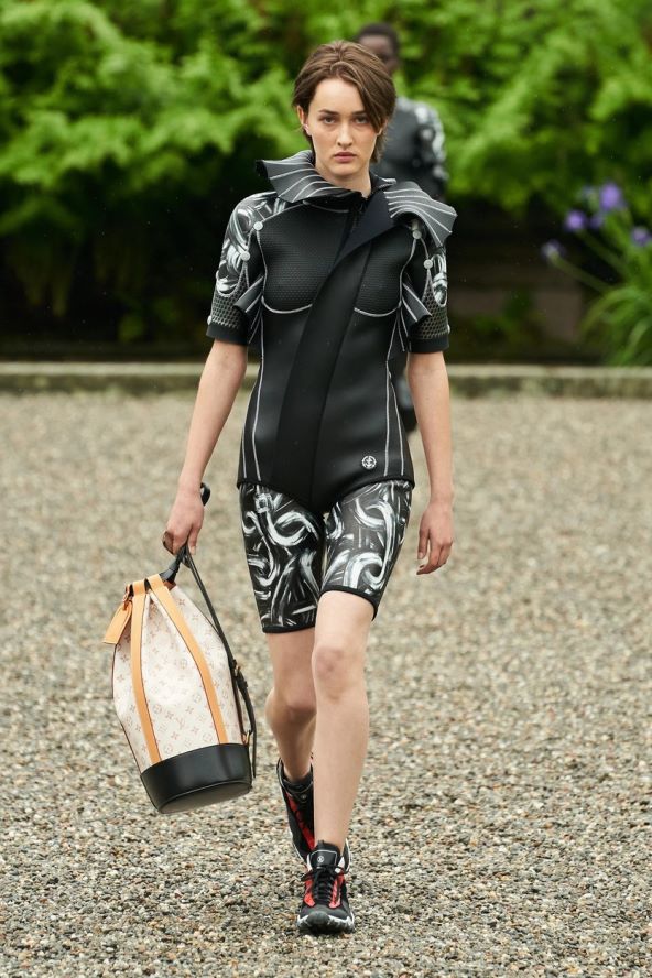 Louis Vuitton predstavio cruise 2024 kolekciju na jezeru Maggiore