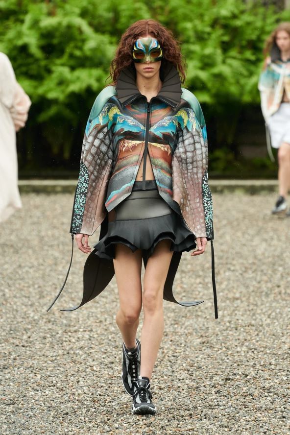 Louis Vuitton predstavio cruise 2024 kolekciju na jezeru Maggiore